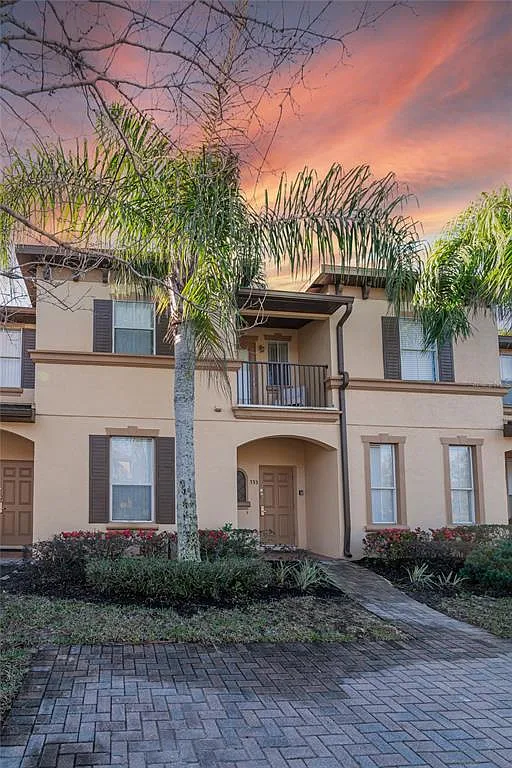 1 bed, 1.0 bath, 1492 sqft, $1,000 — Photo 3