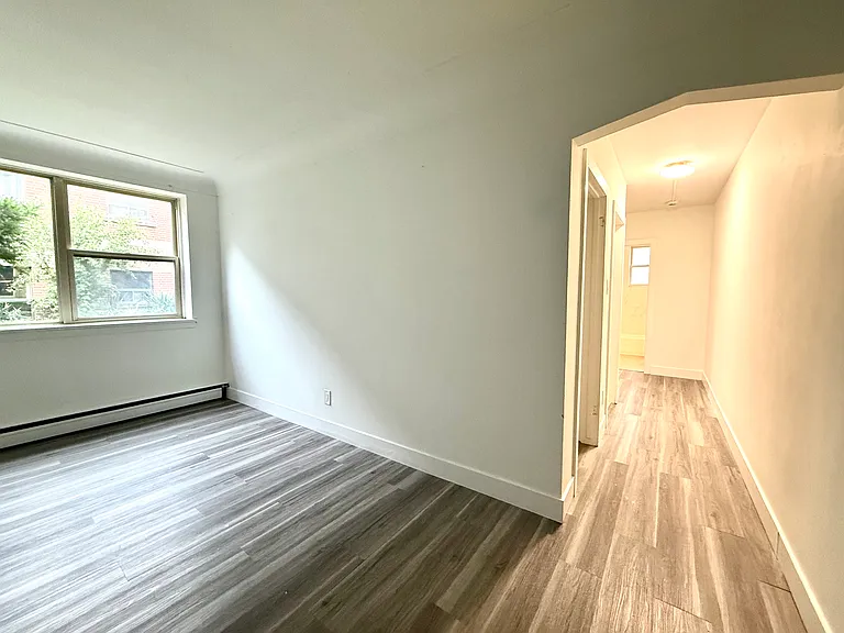 169 Park Row S — Photo 5