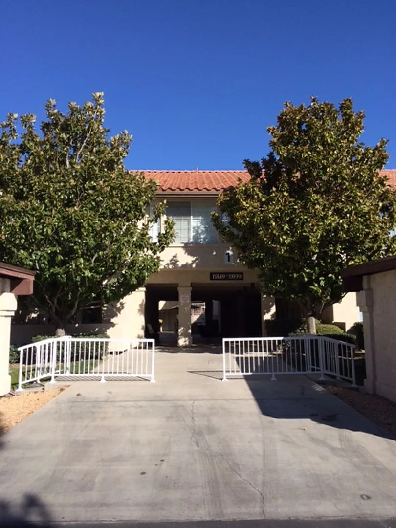 Building Photo - 19121 Palo Verde Dr