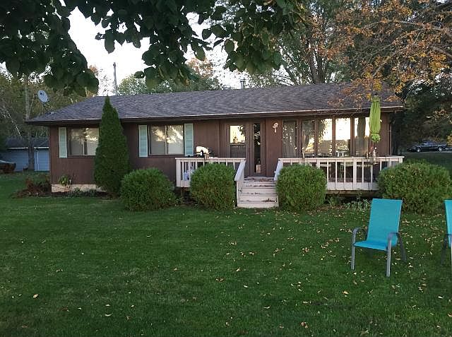 1st image of 27836 Lakewood Dr NW