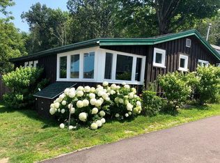 29 Lone Birch St, Colchester, VT 05446