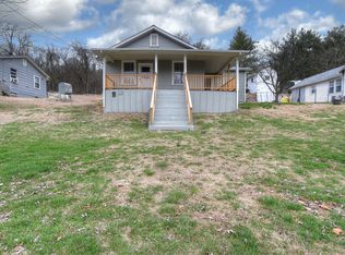 2232 Netherland Inn Rd, Kingsport, TN 37660