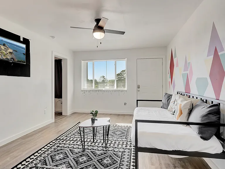 5390 Central Ave #103 — Photo 12
