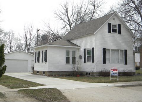 1st image of 609 21st St