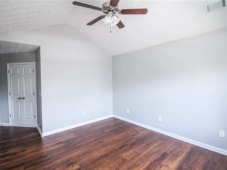6476 Portside Way — Photo 18