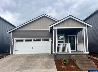 1250 Parkside Ave, Woodburn, OR