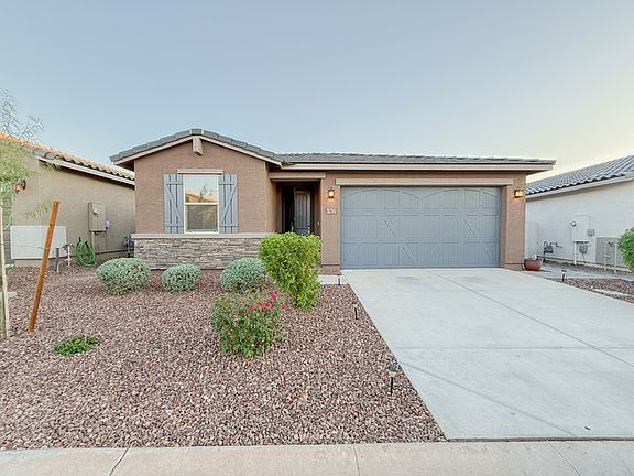 2nd image of 41605 W Saguaro Dr