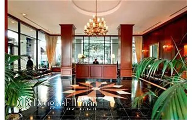 Rented by Douglas Elliman | media 35