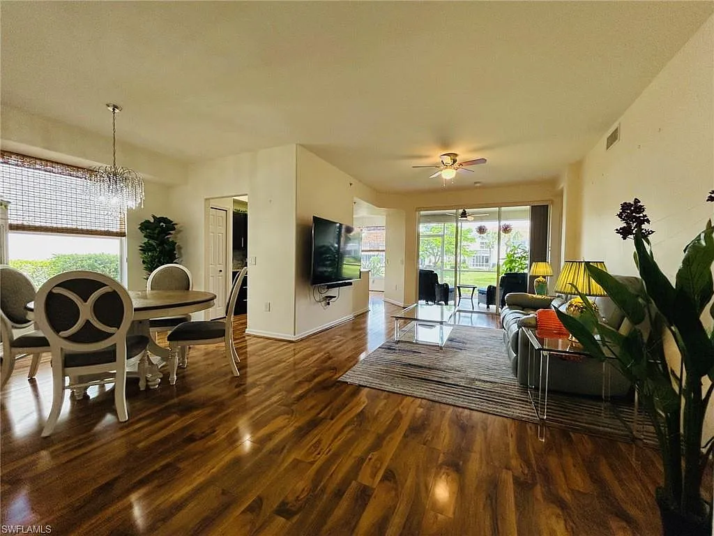 2 bed, 2.0 bath, 1536 sqft, $2,400 — Photo 2