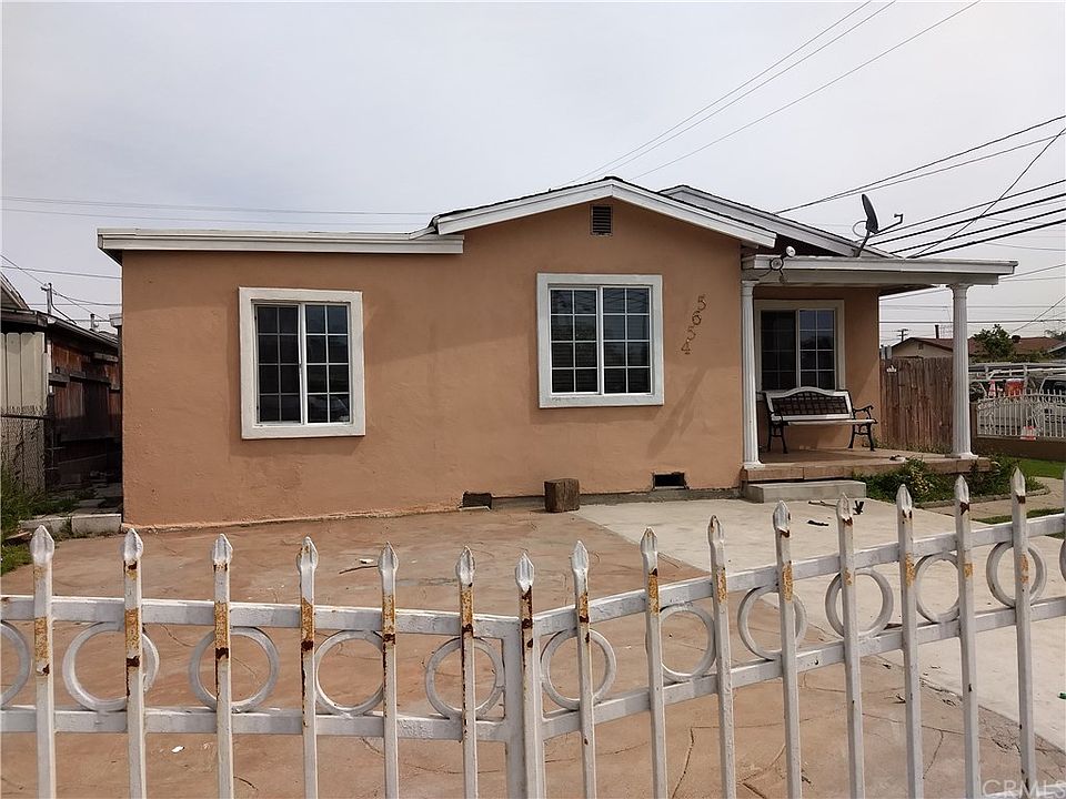 1st image of 4565 E 53rd St