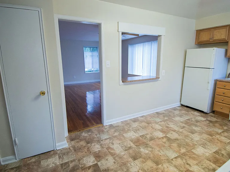 Brookville Townhomes — Photo 100