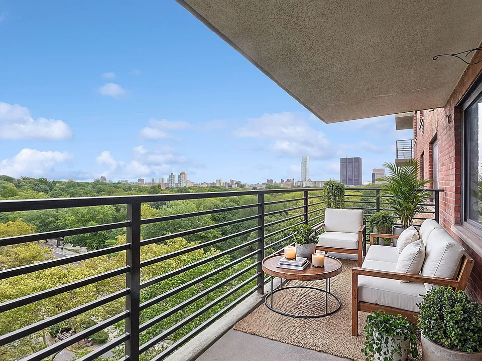 372 Central Park W #10B