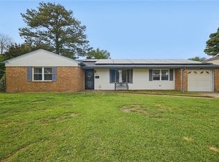 245 Palace Green Blvd, Virginia Beach, VA 23452