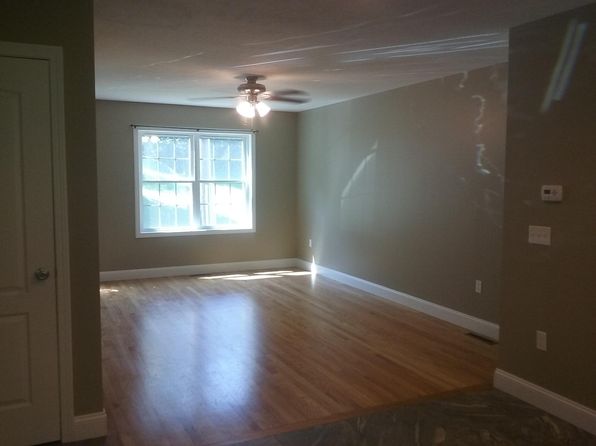 38 Ludlow Rd #E, South Hadley, MA 01075