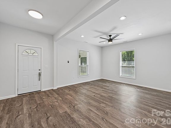 3rd image of 2509 Gardner St