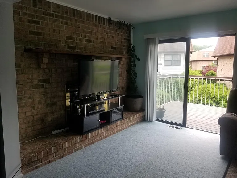 3801 N Oaks Blvd — Photo 30