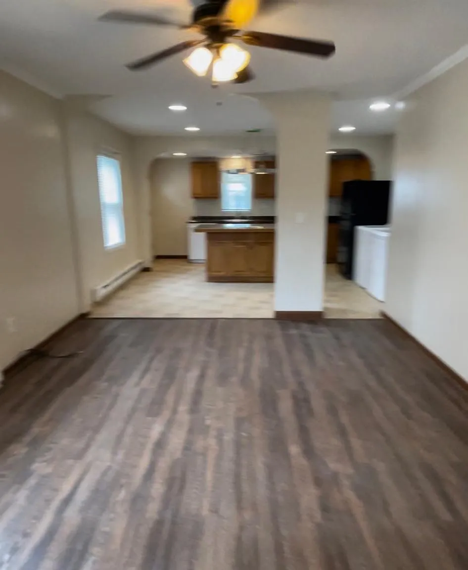 508 N Washington St — Photo 3
