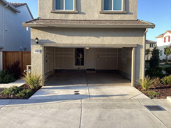 4th image of 5304 Cumberland Dr