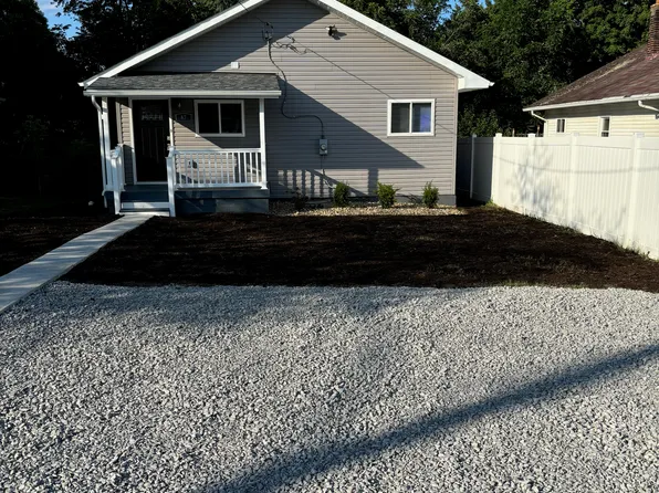 87 Summit Dr, Indianola, PA 15051