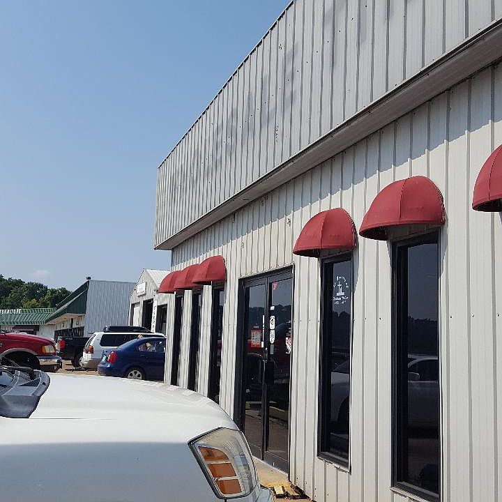 2nd image of 66 Batesville Blvd