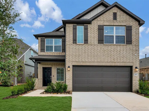 825 Village Brook Dr, Willis, TX 77378
