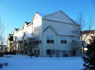 2729 Canyon Dr, Plainfield, IL