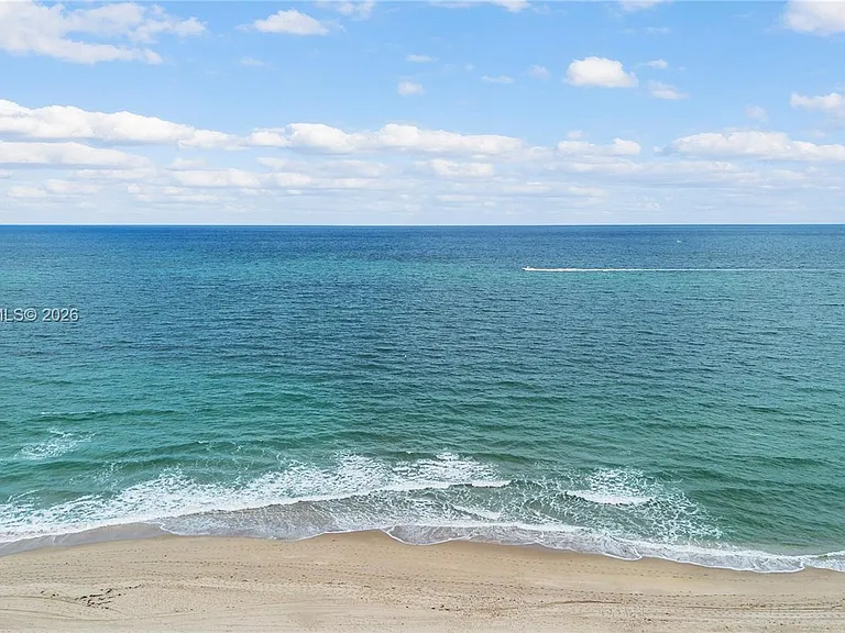4900 N Ocean Blvd #705 — Photo 41