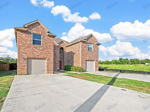 2nd image of 114 Wood St #A