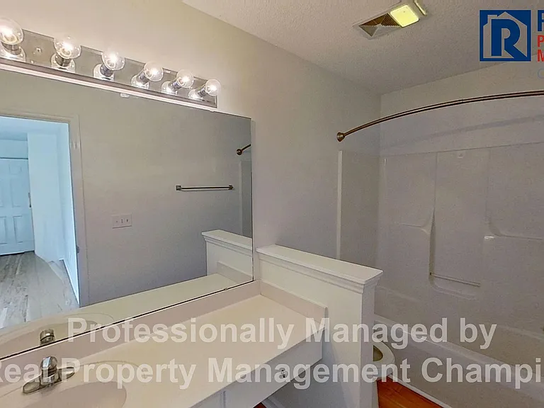 2311 Sapling Cir — Photo 11