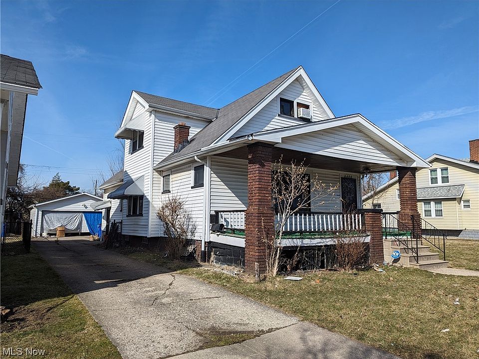 1st image of 3630 E 114th St
