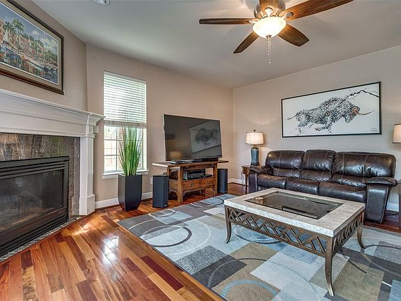 2nd image of 5411 Galahad Ln