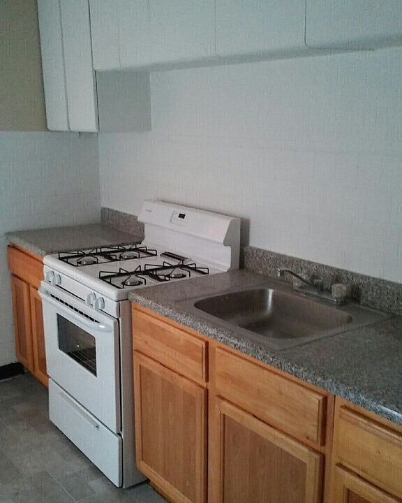 2nd image of 1434 S Newkirk St