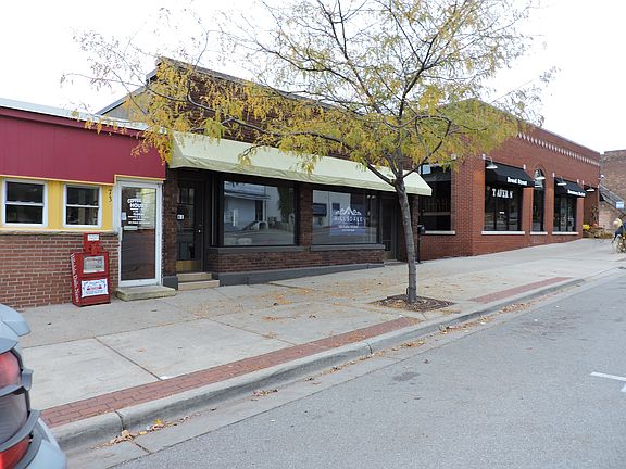 2nd image of 59 N Broad St