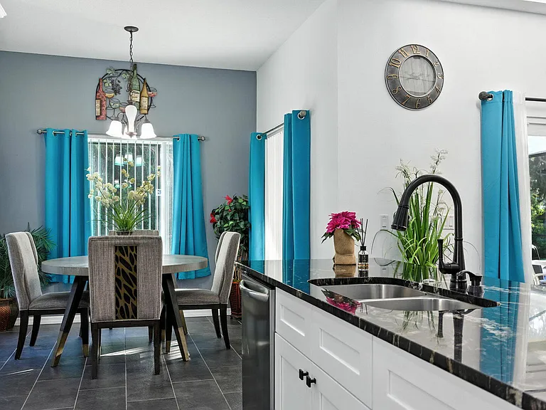 Cumbrian Lakes Dr — Photo 14