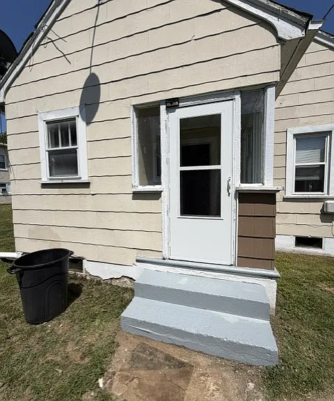 306 Front Ave — Photo 24