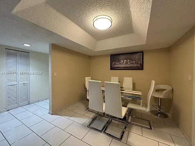 Doral Oaks Condo #1 — Photo 4