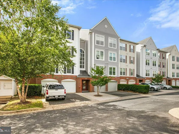 267 S Pickett St APT 102, Alexandria, VA 22304
