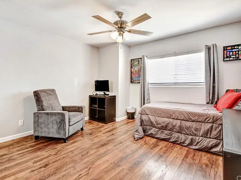 Upstairs Guest Bedroom