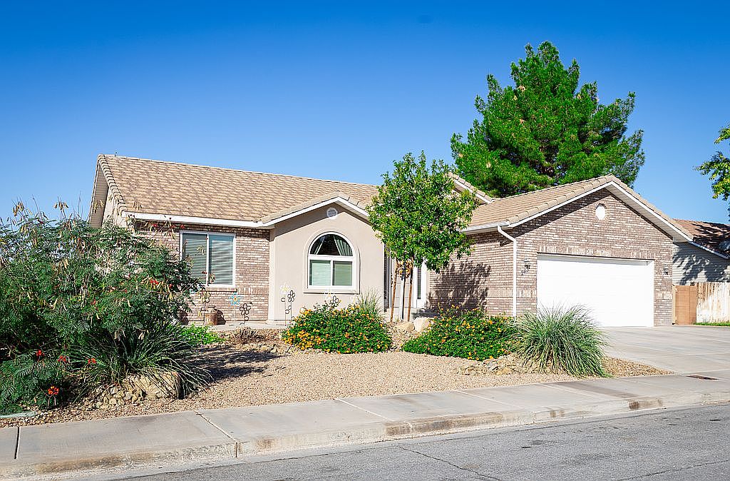 243 Chapel Way, Bunkerville, NV 89007 Zillow