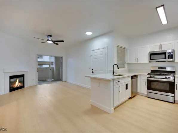 855 N Stephanie St Unit 1715, Henderson, NV 89014