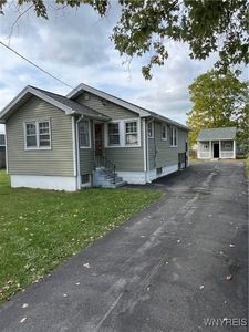 4524 Chester Ave, Niagara Falls, NY, 14305