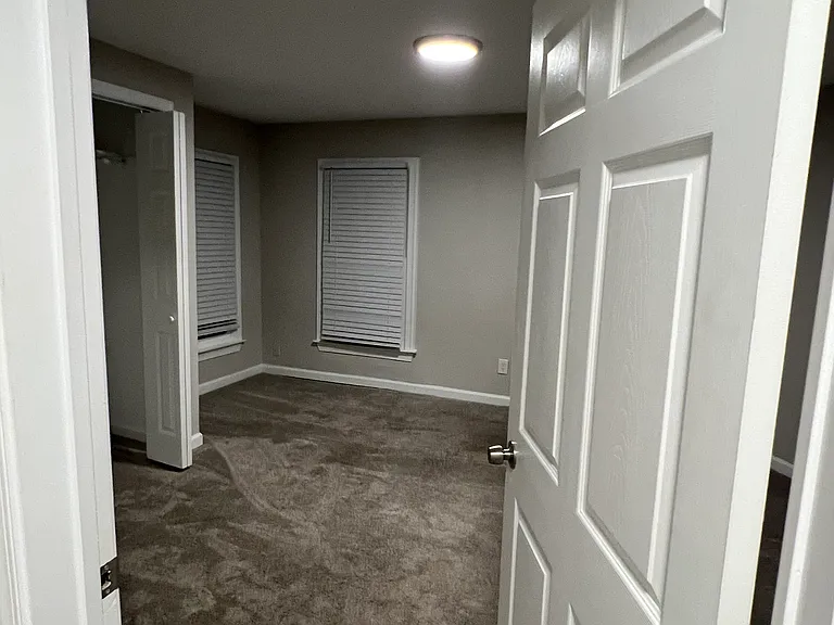614 Broad St #614 — Photo 4