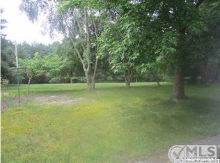 97 Westbrook Dr, Toms River, NJ