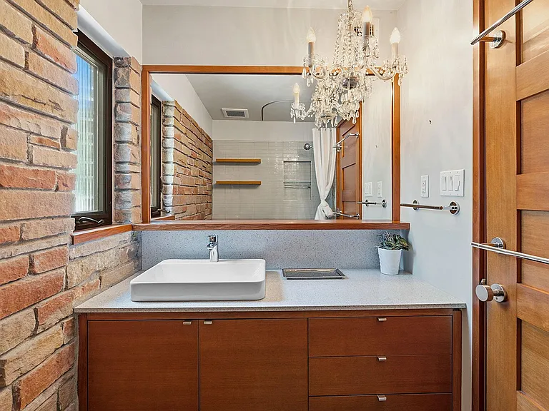 407 Almarion Dr — Photo 22