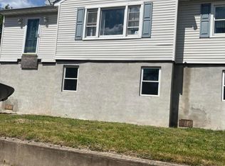 75 Center Ave, Keansburg, NJ 07734