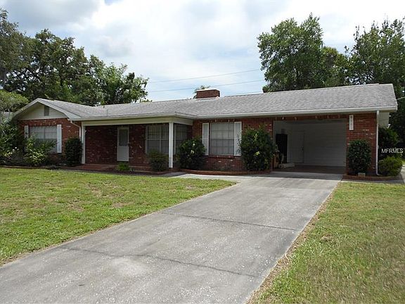 2nd image of 9402 N Oakleaf Ave