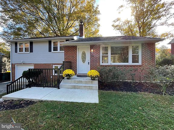 2nd image of 29 Park Dr