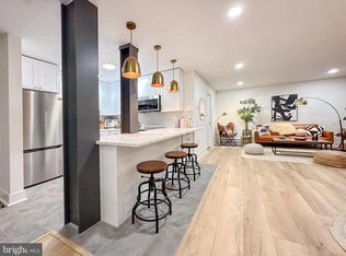 3245 Rio Dr APT 206, Falls Church, VA 22041