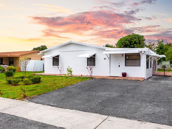 3rd image of 87 Abaco Drive
