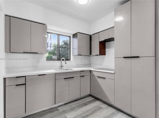 3222 S Le Jeune Rd, Miami, FL 33134